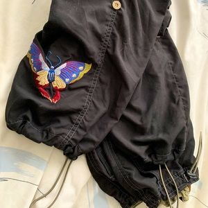 EMBROIDERED BUTTERFLY CARGO PANTS
